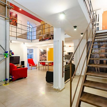 Joivy Vibrant Open-Plan Apt For 6 In Historic Centre Apartment Генуа Екстериор снимка