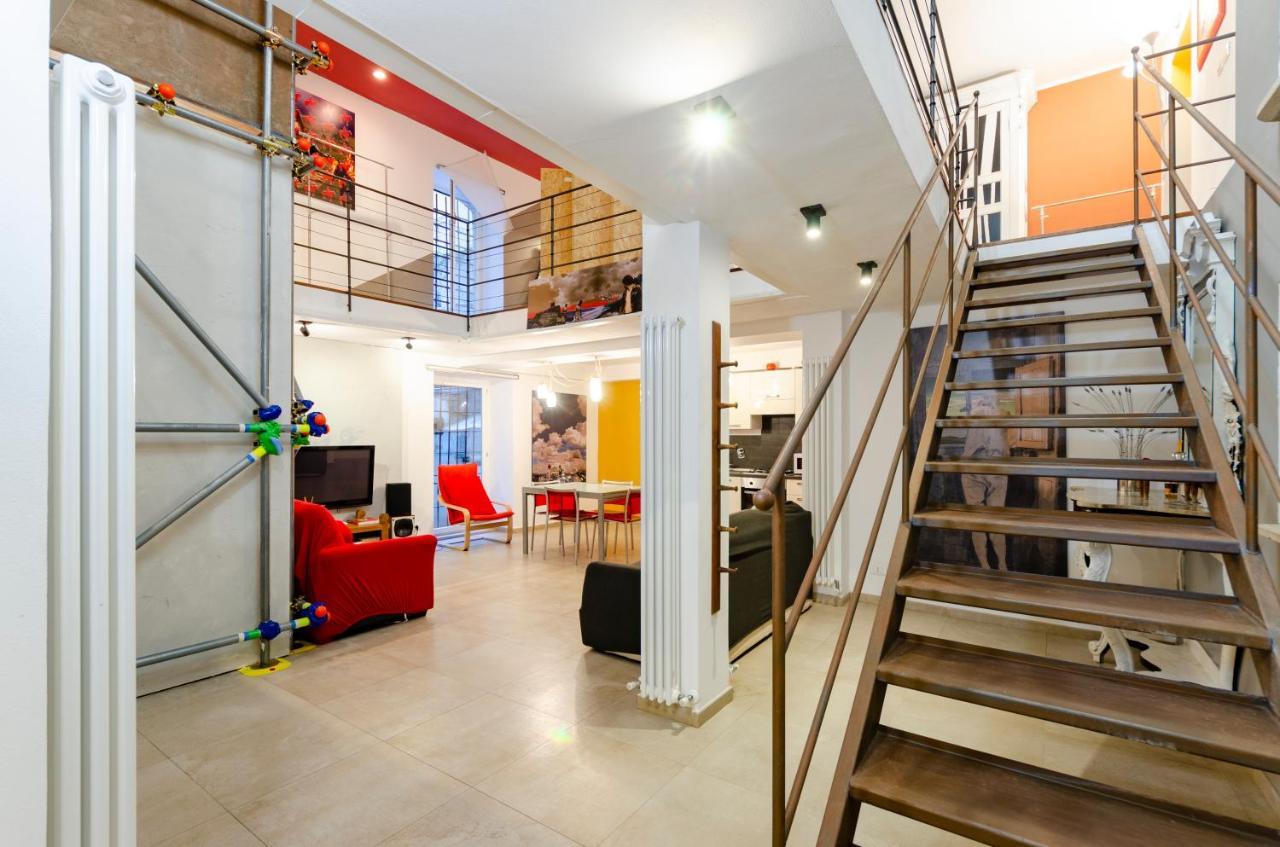 Joivy Vibrant Open-Plan Apt For 6 In Historic Centre Apartment Генуа Екстериор снимка