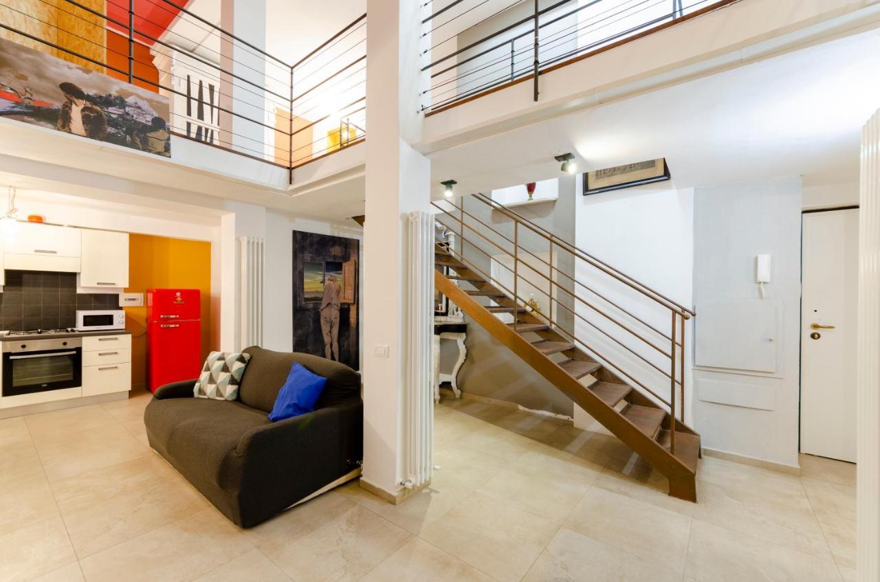 Joivy Vibrant Open-Plan Apt For 6 In Historic Centre Apartment Генуа Екстериор снимка