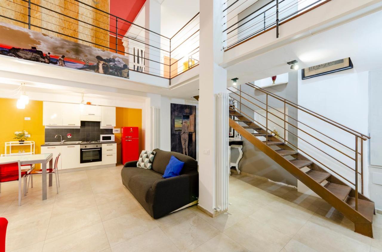 Joivy Vibrant Open-Plan Apt For 6 In Historic Centre Apartment Генуа Екстериор снимка